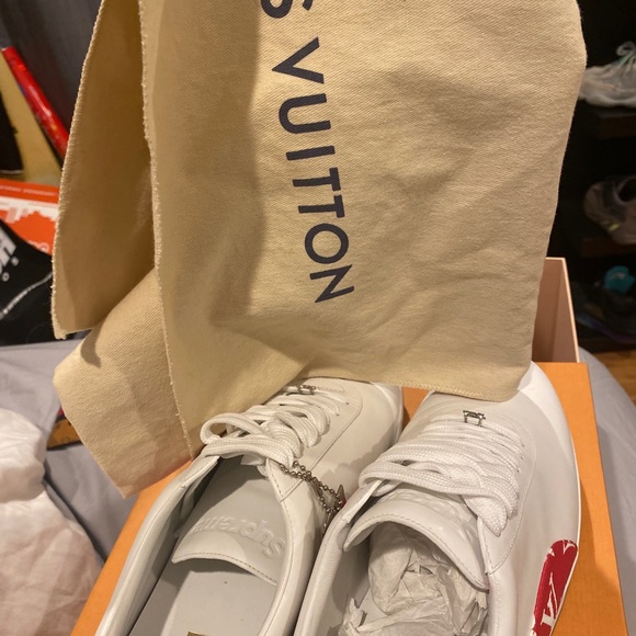 Louis Vuitton Supreme Collab Sneaker - Picture 4 of 8